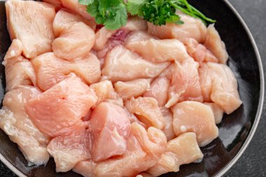 Tavuk eti çiğ et kümes hayvanları taze gurme yemek arka planı masa rustik gıda üst görünüm fotokopi alanı