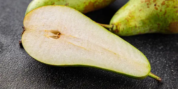 Armut sulu meyve tatlı gurme yemek arka planı masaya rustik gıda fotokopi uzay keto ve paleo diyet vejetaryen ve vejetaryen gıda