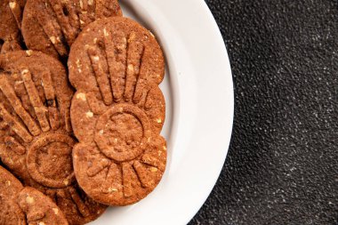 Çikolatalı kurabiye fındıklı tatlı mısır gevreği organik ürün lezzetli gurme yemek arkaplanı masa kırsal yiyeceklerin üst görünümü fotokopi alanı