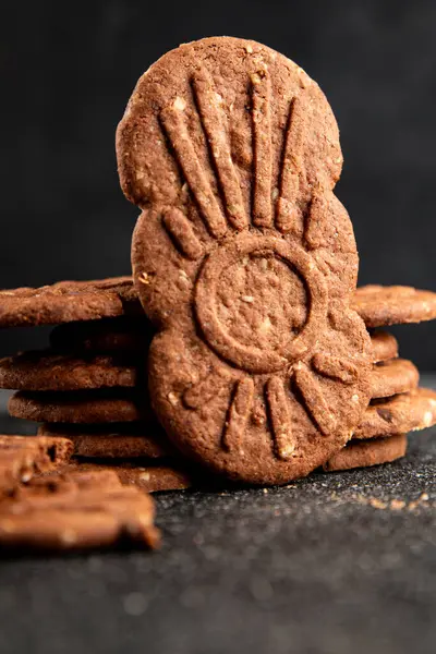 Kurabiye, çikolata, mısır gevreği, tatlı tatlı organik lezzetli gurme yemek arka planı, masa kırsal yiyeceklerin üst görünümü, fotokopi alanı.