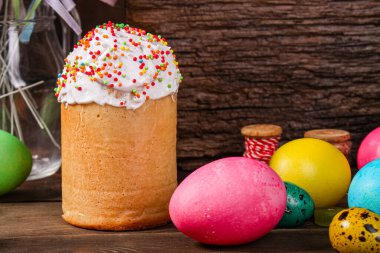 Paskalya pastası tatlı pasta geleneksel bayram hristiyanlığı organik ürün taze lezzetli gurme yemek arkaplanı masa kırsal gıdaların üst görünümü fotokopi alanı
