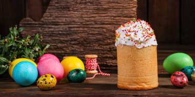 Paskalya pastası tatlı pasta geleneksel bayram hristiyanlığı organik ürün taze lezzetli gurme yemek arkaplanı masa kırsal gıdaların üst görünümü fotokopi alanı