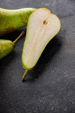 Armut olgun meyve sulu taze gurme yemek arka planı masaya rustik gıda fotokopi alanı keto ve paleo diyet vejetaryen ve vejetaryen gıda