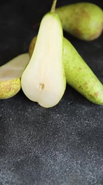 Armut olgun meyve sulu taze gurme yemek arka planı masaya rustik gıda fotokopi alanı keto ve paleo diyet vejetaryen ve vejetaryen gıda