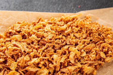 Kızarmış soğan çıtır soğan aperatif sebzeler taze lezzetli gurme yemek arkaplanı masa rustik yemek üst görünümü fotokopi alanı vejetaryen ve vejetaryen yemekleri