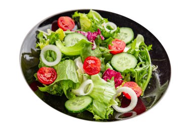 Sebze salatası, domates, salatalık, marul, yeşil yaprak marul, soğan iştah açıcı sebze, taze gurme yemek arka plan kırsal yemek fotokopi alanı keto ve paleo diyeti vejetaryen yemeği.