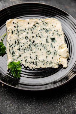 Gorgonzola peyniri Rokfor peyniri. Doğal gıda kalıbı. Organik ürün.