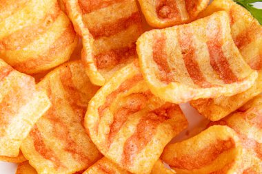 Pastırma, kızarmış pastırma, mısır, abur cubur, fast food masada doğal yemek, kırsal yemek, fotokopi odası.