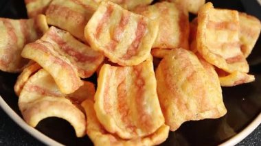 Pastırma, kızarmış pastırma, mısır, lezzetli abur cubur, fast food, masada doğal yemek, kırsal yemek, fotokopi odası.