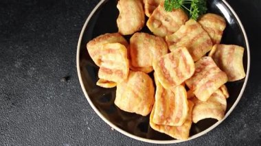 Pastırma, kızarmış pastırma, mısır, lezzetli abur cubur, fast food, masada doğal yemek, kırsal yemek, fotokopi odası.