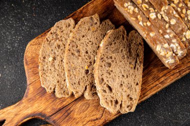 Yulaf ekmeği kepekli, kepekli, kepekli, kepekli, doğal, lezzetli, lezzetli gurme yemek arkaplanı masa kırsal gıdanın üstünde fotokopi alanı.