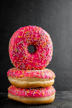 Tatlı tatlı tatlı fast food tatlı tatlı tatlı lezzetli gurme yemek arka planı masa rustik gıda üst görünüm fotokopi alanı