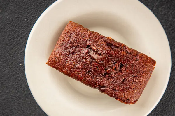 Finansal bisküvi çikolatalı kurabiye tatlı tatlı lezzetli gurme yemek arkaplanı masa rustik gıda üst görünüm fotokopi alanı