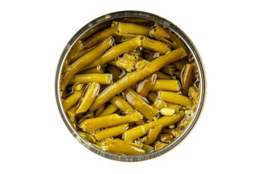 Yeşil fasulye konservesi yeşil çalı fasulyesi taze lezzetli gurme yemek arka planı masaya rustik gıda fotokopi alanı keto ve paleo diyet vegan ve vejetaryen gıda