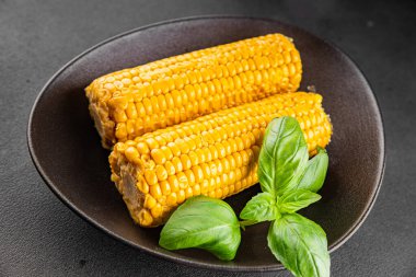 Mısır koçanı yemeği kaynatılmış çerez taze sebze lezzetli gurme yemek arka planı masaya rustik gıda fotokopi alanı keto ve paleo diyet vejetaryen ve vejetaryen gıda