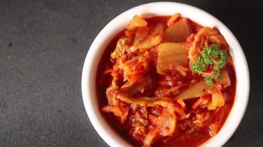 Balık pirzolası şekillendirilmiş balık pirzolası fast food taze gurme yemek arkaplanı masa kırsal gıdalar üst görünüm uzay fotokopisi