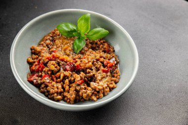 Mercimek tabağı sebzeleri ve kavrulmuş biberler lezzetli sebzeler taze vejetaryen ve vejetaryen yemek arka planı masanın üstünde rustik yiyecekler fotokopi alanı keto ve paleo diyeti