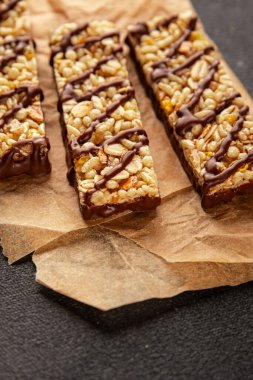 Mısır gevreği, tahıl, tahıl, tatlı tatlı, lezzetli gurme yemek, arka plan, masa, rustik yemek, fotokopi, uzay keto, paleo diyet vegan ve vejetaryen yiyecekler.