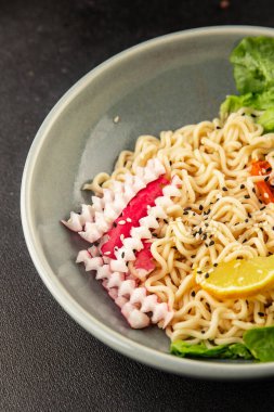 Şehriye kasesi, vejetaryen, lezzetli gurme yemek arka planı, rustik yemekler, fotokopi alanı, keto, paleo diyet vejetaryen ve vejetaryen yemekleri.