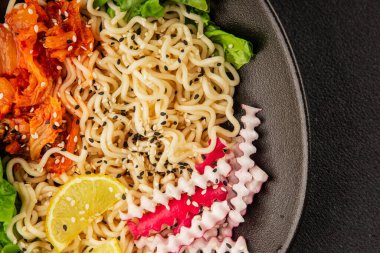 Şehriye kasesi, vejetaryen, lezzetli gurme yemek arka planı, rustik yemekler, fotokopi alanı, keto, paleo diyet vejetaryen ve vejetaryen yemekleri.