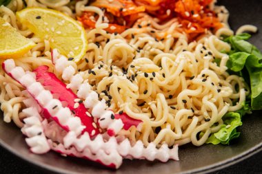 Şehriye kasesi, vejetaryen, lezzetli gurme yemek arka planı, rustik yemekler, fotokopi alanı, keto, paleo diyet vejetaryen ve vejetaryen yemekleri.