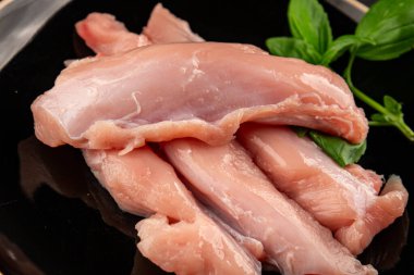 Tavşan çiğ et fileto taze lezzetli gurme yemek arka planı masa rustik gıda üst görünüm fotokopi alanı keto ve paleo diyet