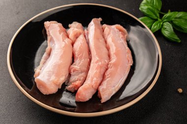 Tavşan çiğ et fileto taze lezzetli gurme yemek arka planı masa rustik gıda üst görünüm fotokopi alanı keto ve paleo diyet