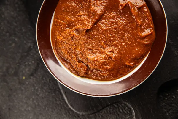 Japon yemeği pişirmek için Miso macunu kalın soya fasulyesi ezmesi. Lezzetli çerezler. Yemek arkaplanı.