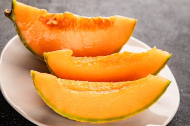 Kavun Charente olgun tatlı meyve lezzetli çerez lezzetli lezzetli gurme yemek arka planı masa üzerinde rustik gıda fotokopi alanı keto ve paleo diyet vegan ve vejetaryen gıda