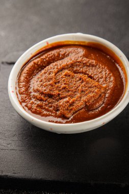 Japon yemeği pişirmek için Miso macunu kalın soya fasulyesi ezmesi. Lezzetli çerezler. Yemek arkaplanı.