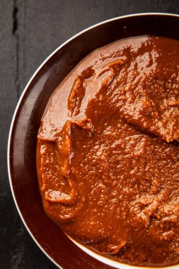 Japon yemeği pişirmek için Miso macunu kalın soya fasulyesi ezmesi. Lezzetli çerezler. Yemek arkaplanı.