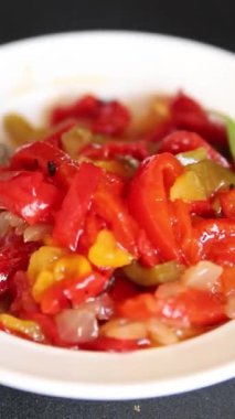 Biberli salata, sebze, sebze, sebze, sebze, sebze, sebze, sebze, sebze, sebze.