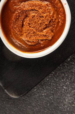 Japon yemeği pişirmek için Miso macunu kalın soya fasulyesi ezmesi. Lezzetli çerezler. Yemek arkaplanı.