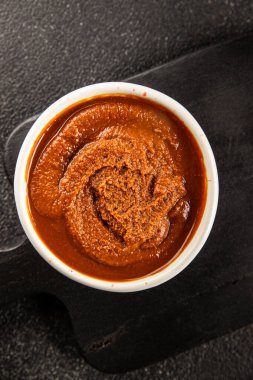 Japon yemeği pişirmek için Miso macunu kalın soya fasulyesi ezmesi. Lezzetli çerezler. Yemek arkaplanı.