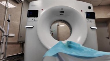 Gelişmiş bir tomografi tarayıcısı artık klinik ortamda hasta kullanımına hazır ve hazır.