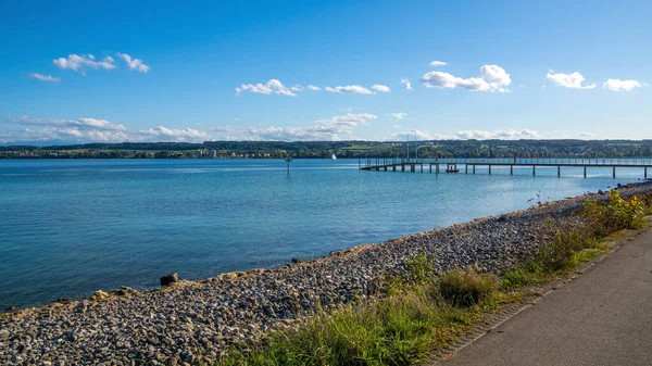 Constance Gölü kıyısındaki Tatil Sahası