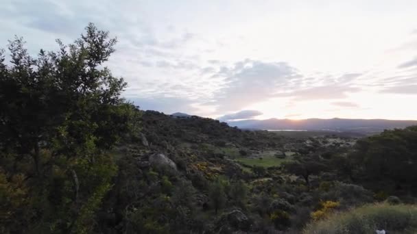 Vídeo Panoramic Landscape Ascent Dawn Sanctuary Virgen Del Puerto Plasencia — Vídeo de Stock