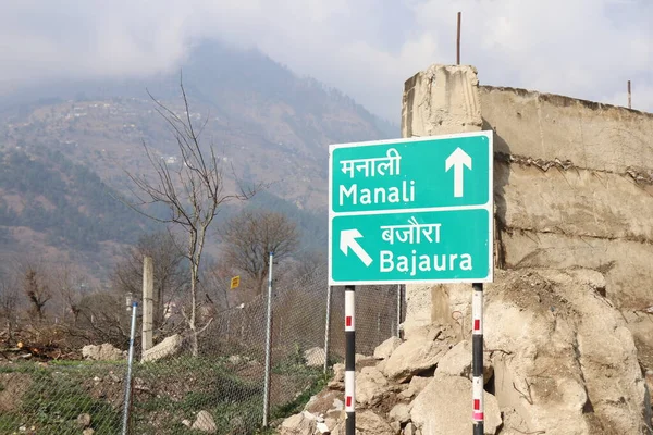 Manali Himachal Pradesh Hindistan 2023 Yönetim Kurulu Manali Den Bajaura — Stok fotoğraf