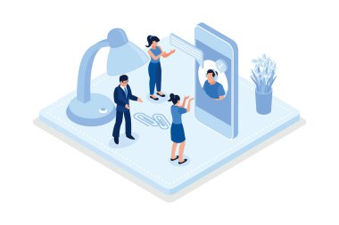 Dizüstü bilgisayar, akıllı telefon ve yeteneklerini geliştiren karakterler. Kendi kendine öğrenme, çevrimiçi eğitim ve kişisel büyüme kavramı, izometrik vektör modern illüstrasyon