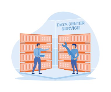 Servis mühendisleri yöneticileri veri merkezleri kurar. Süreci ayarlamak. Veri merkezi servis kavramı. düz vektör modern illüstrasyon