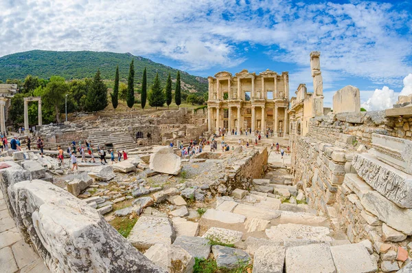Ruins Ancient Roman Building Library Celsus Located Ephesus Turkey Central — Stock Photo, Image