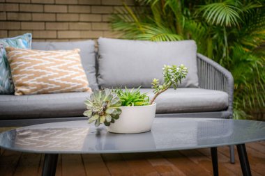 Ev dekorasyonu, modern oturma odasının içi. Şık ev, apartman dekorasyonu..