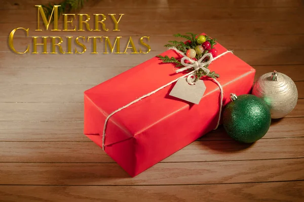 Fondo Con Decoración Navidad Caja Regalo Texto Letras Doradas Deseando — Foto de Stock