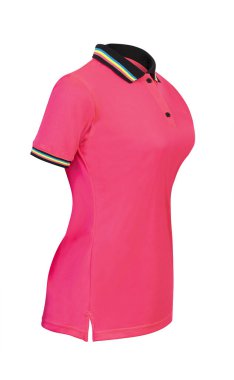 beyaz arkaplanda izole edilmiş kumaş tişört ve tasarımlar