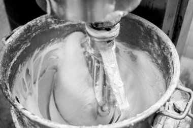 Pastanenin içindeki üretim süreci