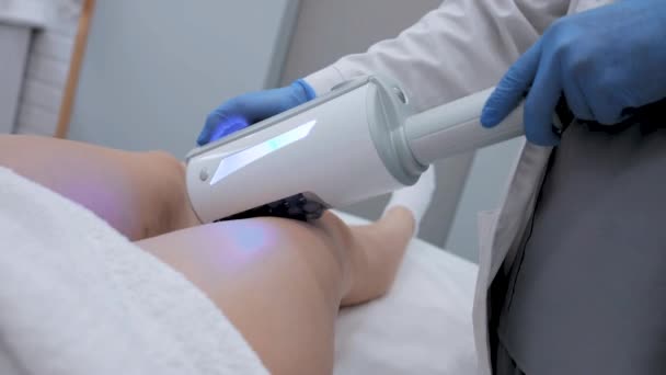 Correction Figure Body Shape Close Device Massaging Buttocks Legs Young — Vídeo de stock