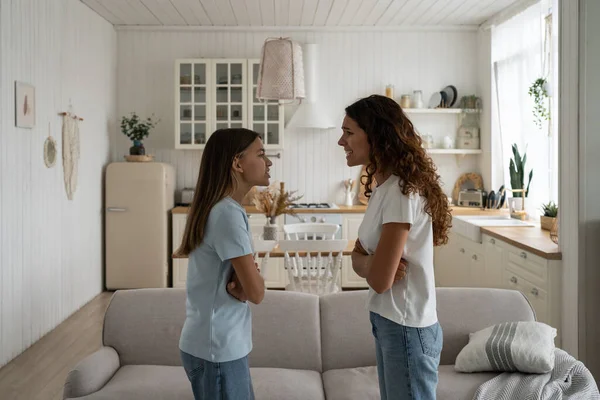 Emotional Stepmom Teen Stepdaughter Naughty Adolescent Girl Arguing Mother Home — Stock Photo, Image