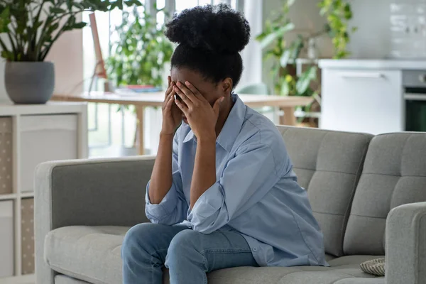 Hopeless African American Female Suffering Wrong Decision Crying Sitting Sofa — Stock Photo, Image