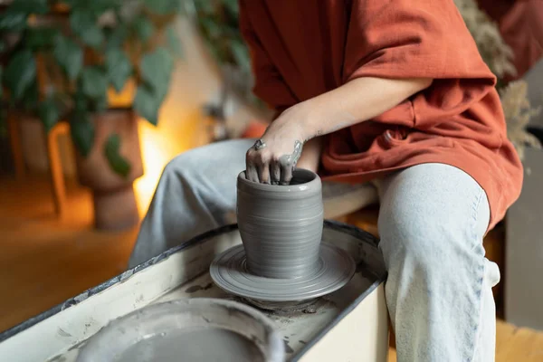 Close Female Shaping Walls Vase Rotating Pottery Wheel While Working — 스톡 사진