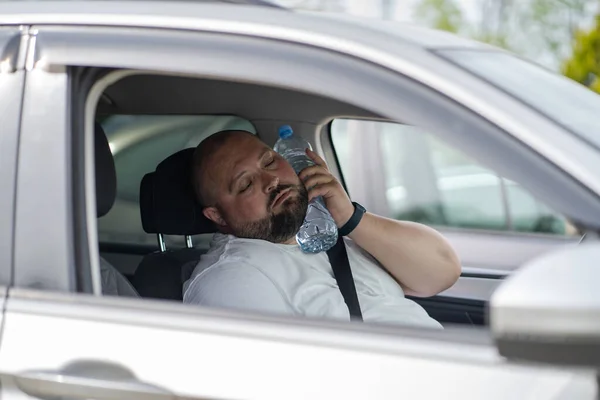 Exhausted Fat Overheat Man Close Eyes Car Bottle Water Neck — Stock Photo, Image